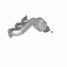 Load image into Gallery viewer, MagnaFlow Direct Fit Catalytic Converter 2009 Kia Borrego 3.8L Driver Side