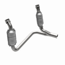 Load image into Gallery viewer, MagnaFlow Direct Fit Catalytic Converter 04 Dodge Durango 3.7L/4.7L