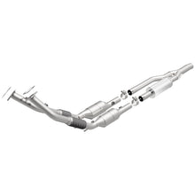Load image into Gallery viewer, MagnaFlow Direct Fit Catalytic Converter TT QUATTRO-08 3.2L OEM
