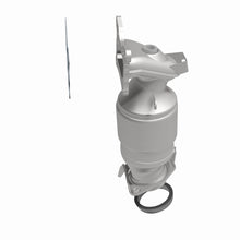 Load image into Gallery viewer, MagnaFlow Direct Fit Catalytic Converter 12-14 Honda CR-V 2.4L