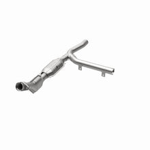 Load image into Gallery viewer, MagnaFlow Direct Fit Catalytic Converter 01-04 Ford F-150 4.2L 2wd