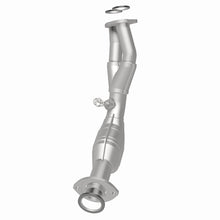 Load image into Gallery viewer, MagnaFlow Direct Fit Catalytic Converter 01-04 Tacoma 2.7L front 49S