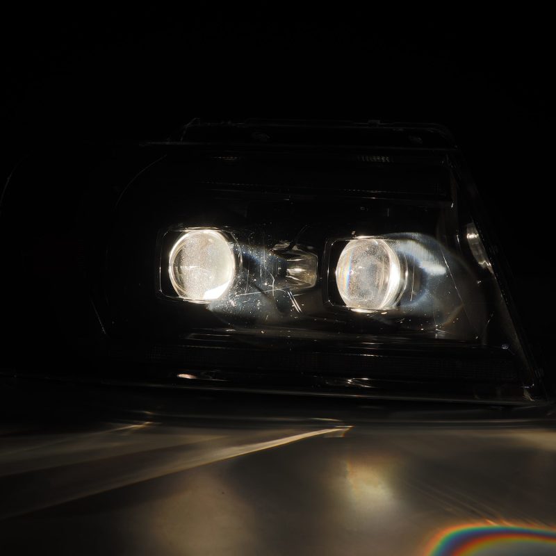 AlphaRex 04-08 Ford F150 Chrome LUXX Series Projector headlights - GTR Auto