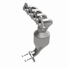 Load image into Gallery viewer, MagnaFlow Direct Fit Catalytic Converter 10-11 Hyundai Accent 1.6L