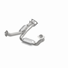 Load image into Gallery viewer, MagnaFlow Direct Fit Catalytic Converter 04-06 Ranger/BSeries 3.0L