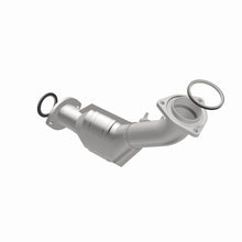 Load image into Gallery viewer, MagnaFlow Direct Fit Catalytic Converter 02-04 Tacoma 3.4L front 50S