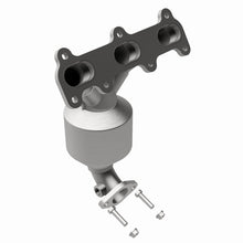 Load image into Gallery viewer, MagnaFlow Direct Fit Catalytic Converter 07-08 Hyundai Tiburon 2.7L