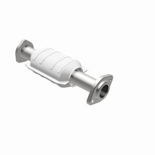 Load image into Gallery viewer, MagnaFlow Direct Fit Catalytic Converter 00-01 Cherokee 4L rr OEM