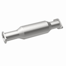 Load image into Gallery viewer, MagnaFlow Direct Fit Catalytic Converter 97-98 Mitsu Diamante 3.5L