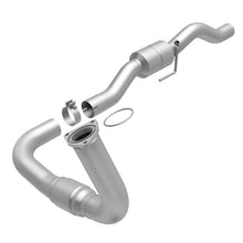 Load image into Gallery viewer, MagnaFlow Direct Fit Catalytic Converter 01-02 2500HD Driver Side 8.1L