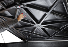 Load image into Gallery viewer, UnderCover 19-20 Chevy Silverado 1500 6.5ft Elite Bed Cover - Black Textured
