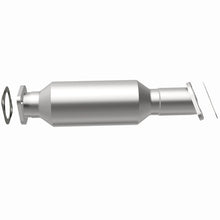 Load image into Gallery viewer, MagnaFlow Direct Fit Catalytic Converter 2006 Kia Optima 2.4L