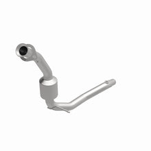 Load image into Gallery viewer, MagnaFlow Direct Fit Catalytic Converter 96-97 Chrysler Concorde 3.5L