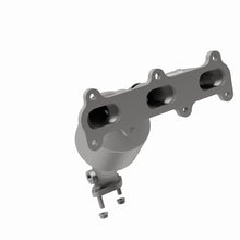 Load image into Gallery viewer, MagnaFlow Direct Fit Catalytic Converter 2004 Hyundai Santa Fe 2.7L