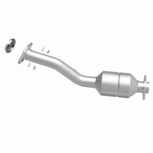 Load image into Gallery viewer, MagnaFlow Direct Fit Catalytic Converter 2009-2014 Sentra 2.0 L Underbody