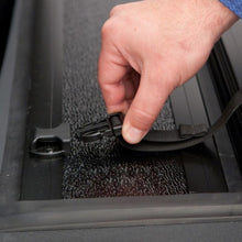 Load image into Gallery viewer, UnderCover 07-20 Toyota Tundra 5.5ft Flex Bed Cover FX41008