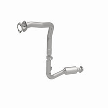 Load image into Gallery viewer, MagnaFlow DF Conv 05-08 Land Rover LR3 4.0L/4.4L/06-08 Range Rover Sprt 4.2L Spercharged/4.4L P/S