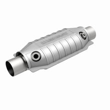 Load image into Gallery viewer, MagnaFlow Universal Catalytic Converter 2.5 Dual O2 Boss