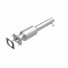Load image into Gallery viewer, MagnaFlow Direct Fit Catalytic Converter Cadillac 96-99 4.6L