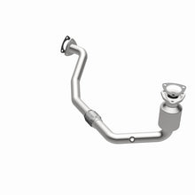 Load image into Gallery viewer, MagnaFlow Direct Fit Catalytic Converter 00-03 Saturn 3L Front CA