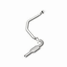 Load image into Gallery viewer, MagnaFlow Direct Fit Catalytic Converter 03-09 GM 2500/3500 Driver Side