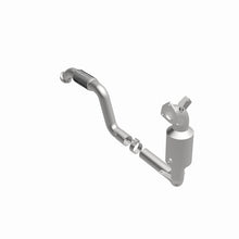 Load image into Gallery viewer, MagnaFlow Direct Fit Catalytic Converter 2014-2017 CLA250 L4 2 OEM Underbody