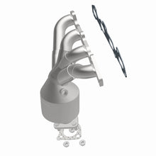 Load image into Gallery viewer, MagnaFlow Direct Fit Catalytic Converter 00-03 Kia Rio 1.5L/1.6L