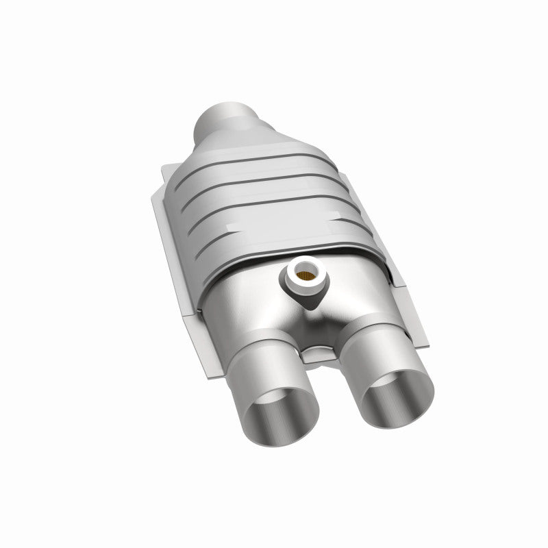 MagnaFlow Universal Catalytic Converter 2/3 D/S Single O2 Boss