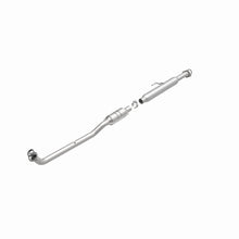 Load image into Gallery viewer, MagnaFlow Direct Fit Catalytic Converter 2012-2014 CAMRY 2.5L Underbody