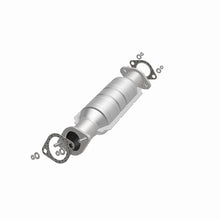 Load image into Gallery viewer, MagnaFlow Direct Fit Catalytic Converter 10-12 Forte 2.0L Fed Rear
