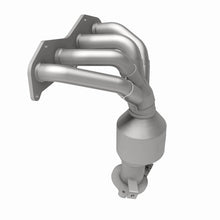 Load image into Gallery viewer, MagnaFlow Direct Fit Catalytic Converter 07 Toyota Highlander 2.4L