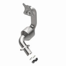 Load image into Gallery viewer, MagnaFlow Direct Fit Catalytic Converter 2011-2015 Juke L4 1.6 OEM Underbody