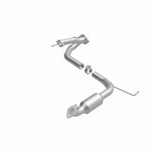 Load image into Gallery viewer, MagnaFlow Direct Fit Catalytic Converter 05-09 Tacoma 4L D/S rr OEM