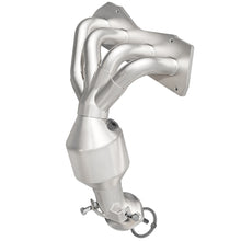 Load image into Gallery viewer, MagnaFlow Direct Fit Catalytic Converter 10-11 Toyota Camry 2.5L
