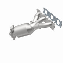 Load image into Gallery viewer, MagnaFlow Direct Fit Catalytic Converter 08-12 Land Rover LR2 3.2L