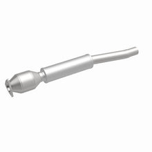 Load image into Gallery viewer, MagnaFlow Direct Fit Catalytic Converter 04/06 VW Phaeton 4.2L Rear Driver Side