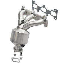 Load image into Gallery viewer, MagnaFlow Direct Fit Catalytic Converter 06 Kia Optima 2.7L