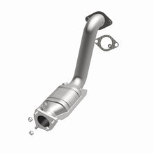 Load image into Gallery viewer, MagnaFlow Direct Fit Catalytic Converter 02-04 Ford Focus L4-2.0L