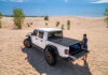 Load image into Gallery viewer, BAK 2020 Jeep Gladiator 5ft Bed BAKFlip MX4 - GTR Auto