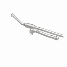 Load image into Gallery viewer, MagnaFlow Direct Fit Catalytic Converter 1997-2000 Ford Explorer 4.0