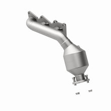 Load image into Gallery viewer, MagnaFlow Direct Fit Catalytic Converter 2009 Kia Borrego 3.8L Driver Side
