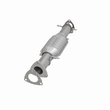 Load image into Gallery viewer, MagnaFlow Direct Fit Catalytic Converter 96-97 GM S10 Pickup 4.3L