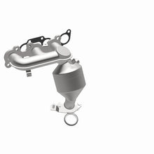 Load image into Gallery viewer, MagnaFlow Direct Fit Catalytic Converter Avalon/Sienna front manif