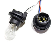 Load image into Gallery viewer, AlphaRex 18-20 Ford F-150 Wiring Adapter OEM to AlphaRex Taillight Converter (Req 18-20 Ford F-150) - GTR Auto