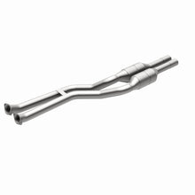 Load image into Gallery viewer, MagnaFlow Conv DF BMW 3 01-06 Rear - GTR Auto