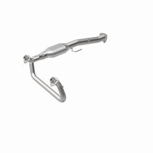 Load image into Gallery viewer, MagnaFlow Direct Fit Catalytic Converter Astro-Safari Van 96-99