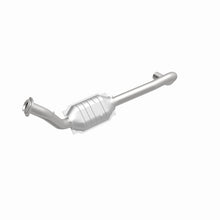 Load image into Gallery viewer, MagnaFlow Direct Fit Catalytic Converter 04-05 Dodge Ram 1500 Pickup 5.7L D/S