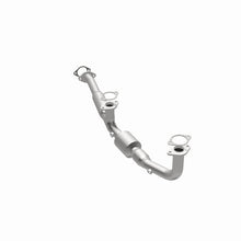 Load image into Gallery viewer, MagnaFlow Direct Fit Catalytic Converter 96-00 Chrysler Sebring 2.5L