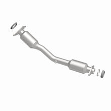Load image into Gallery viewer, MagnaFlow Direct Fit Catalytic Converter 2009-2013 Cube 1.8 L Underbody