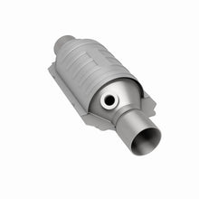 Load image into Gallery viewer, MagnaFlow Universal Catalytic Converter 1.75 with 1-O2 Front CA